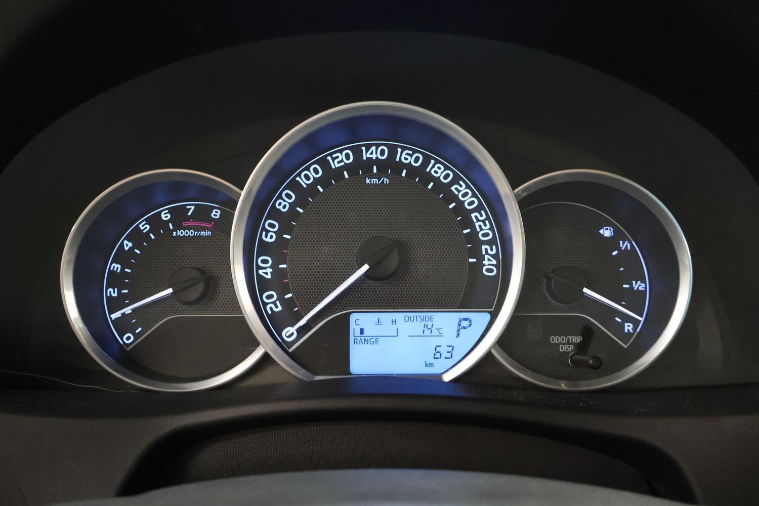Toyota Auris vaihtoauto