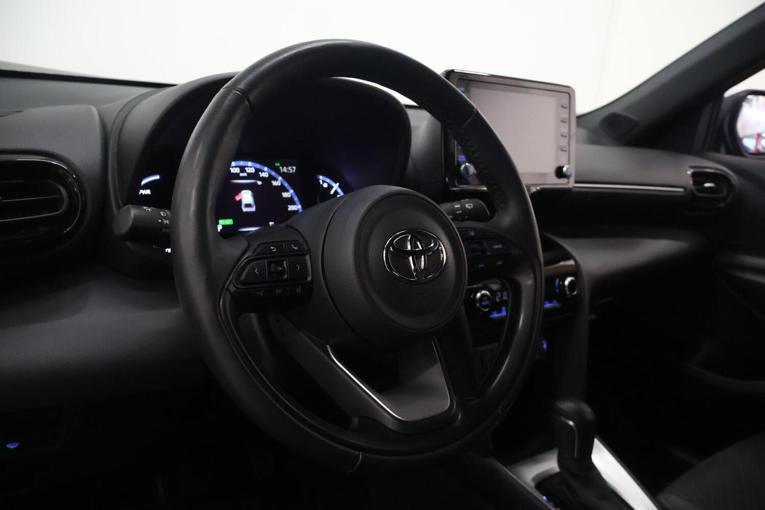 Toyota Yaris Cross vaihtoauto