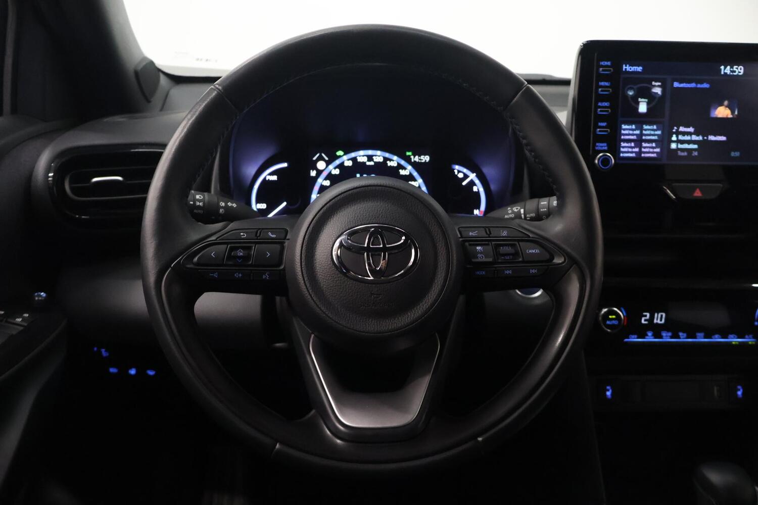 Toyota Yaris Cross vaihtoauto
