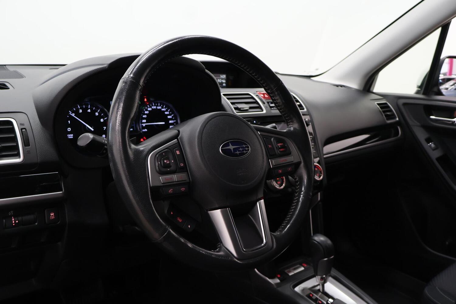 Subaru Forester vaihtoauto