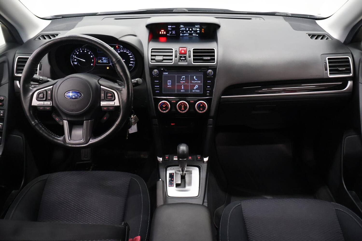 Subaru Forester vaihtoauto