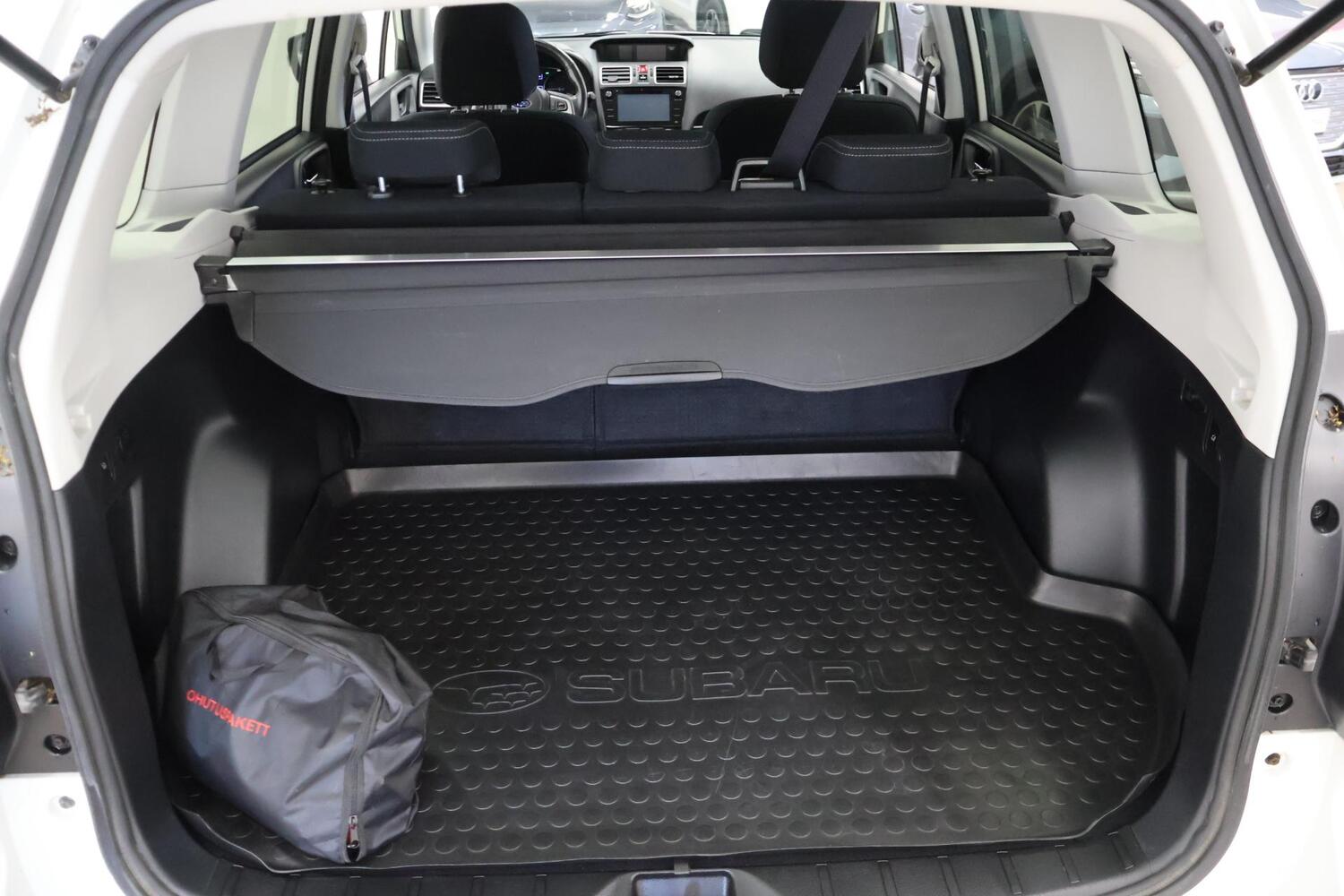 Subaru Forester vaihtoauto