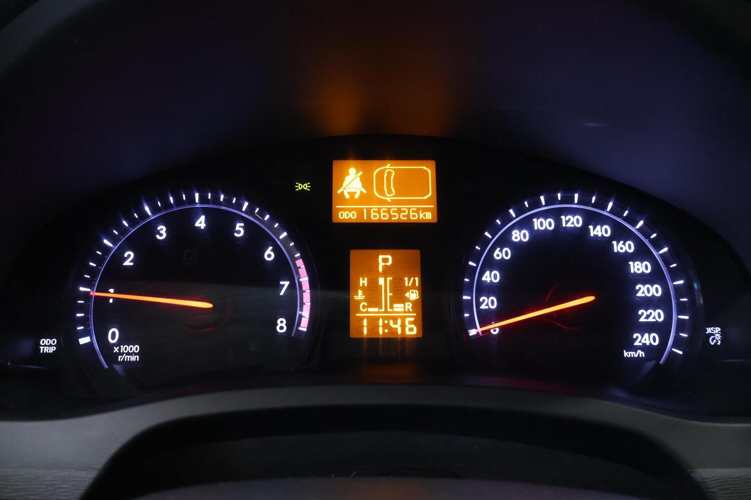 Toyota Avensis vaihtoauto