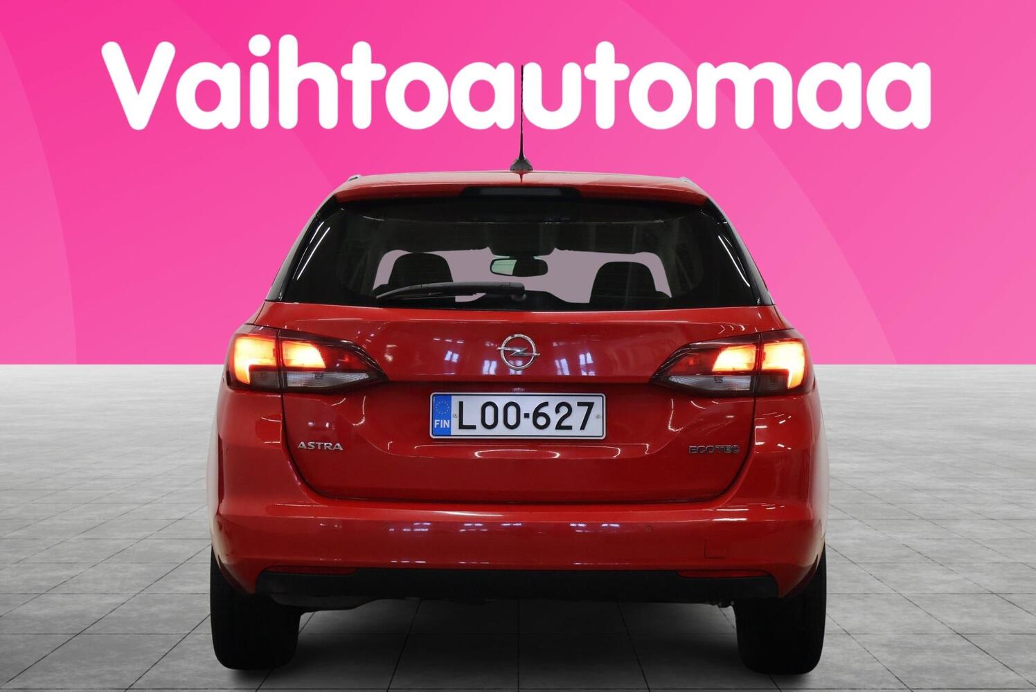 Opel Astra vaihtoauto