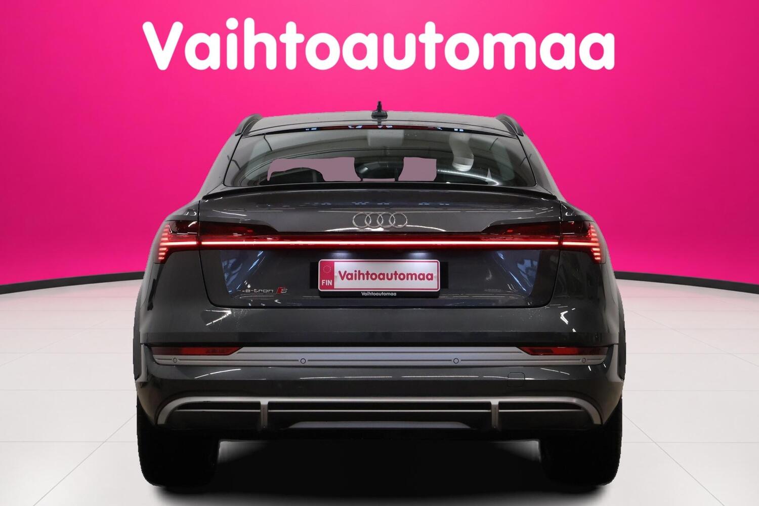 Audi e-tron vaihtoauto
