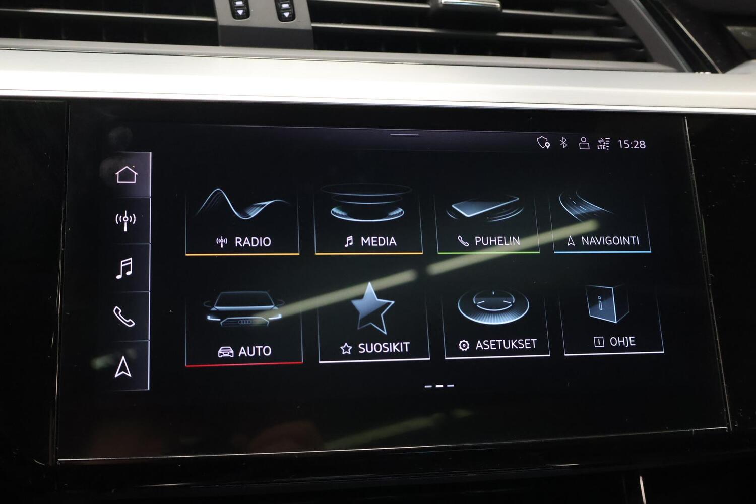 Audi e-tron vaihtoauto