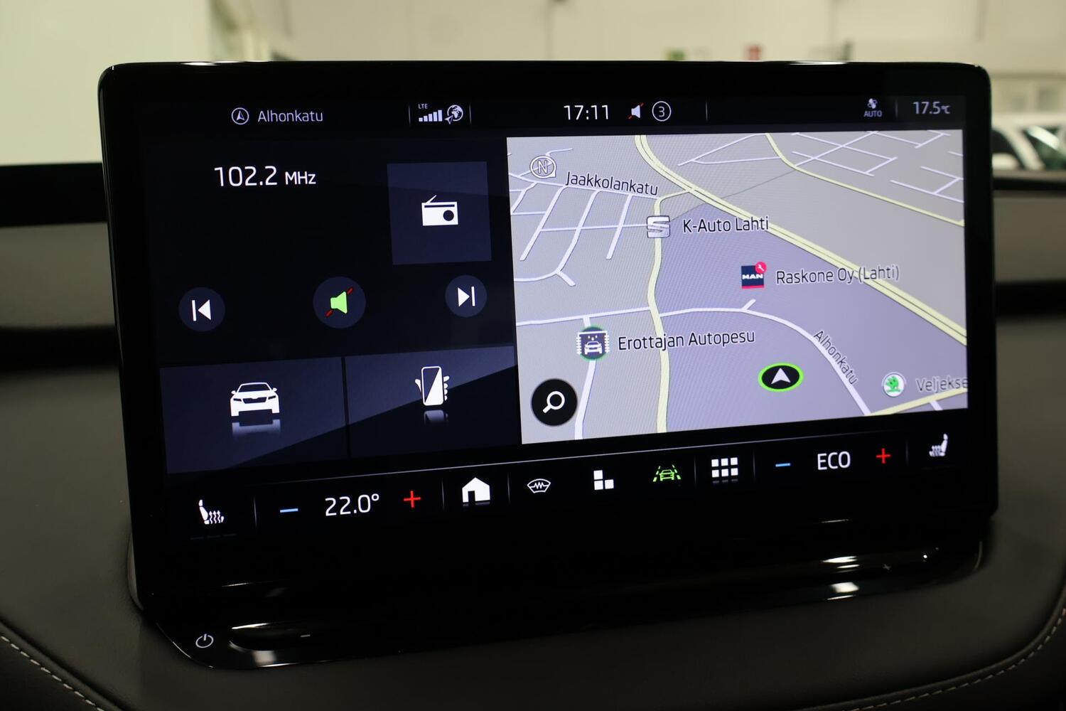 Skoda Enyaq vaihtoauto