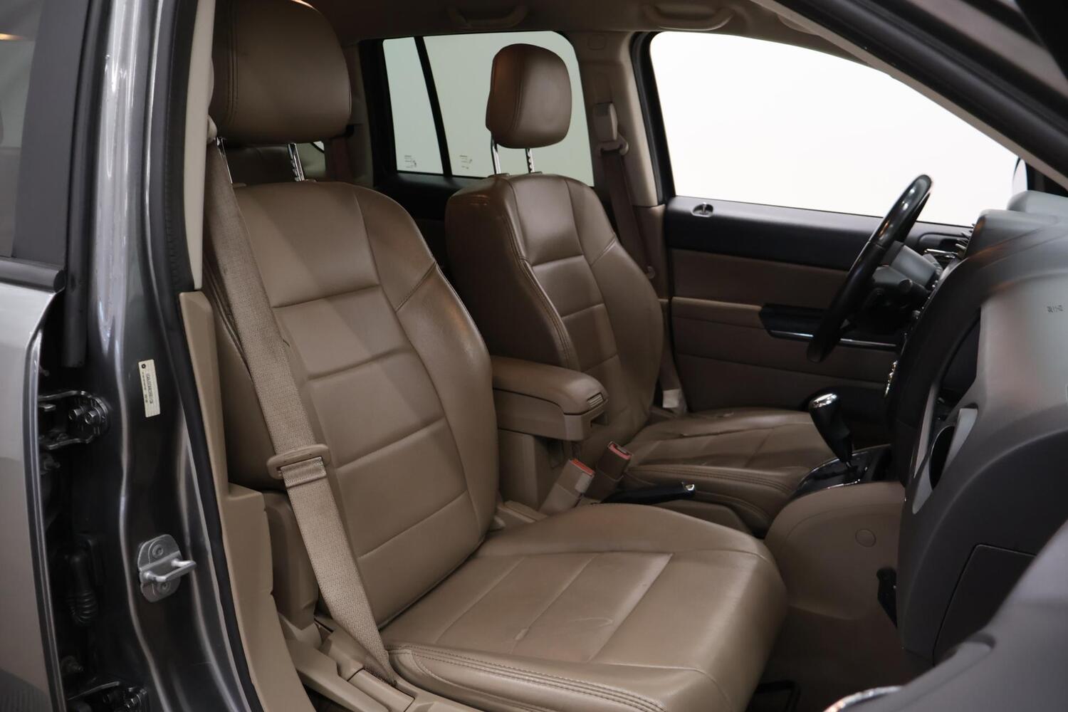 Jeep Compass vaihtoauto
