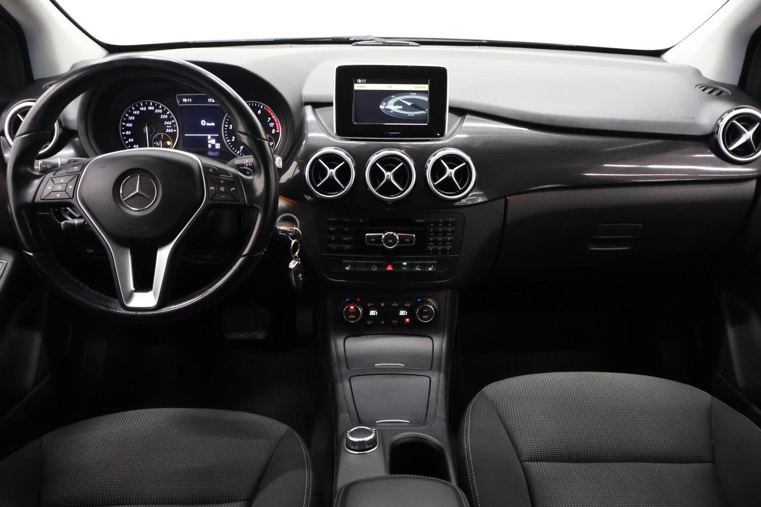 Mercedes-Benz B vaihtoauto