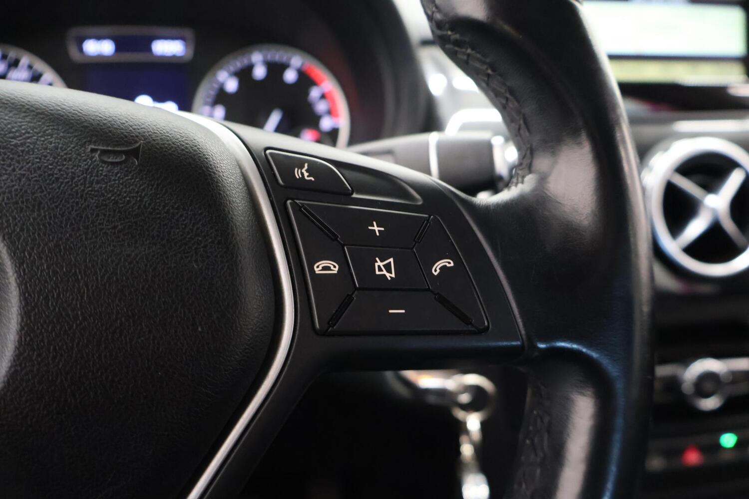 Mercedes-Benz B vaihtoauto