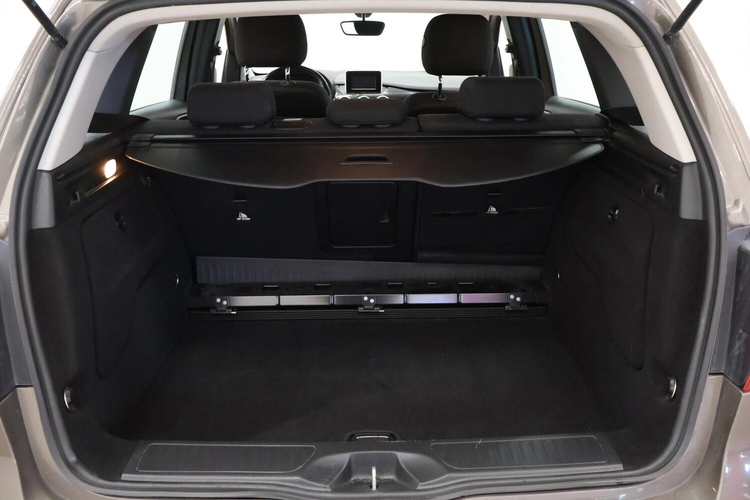 Mercedes-Benz B vaihtoauto