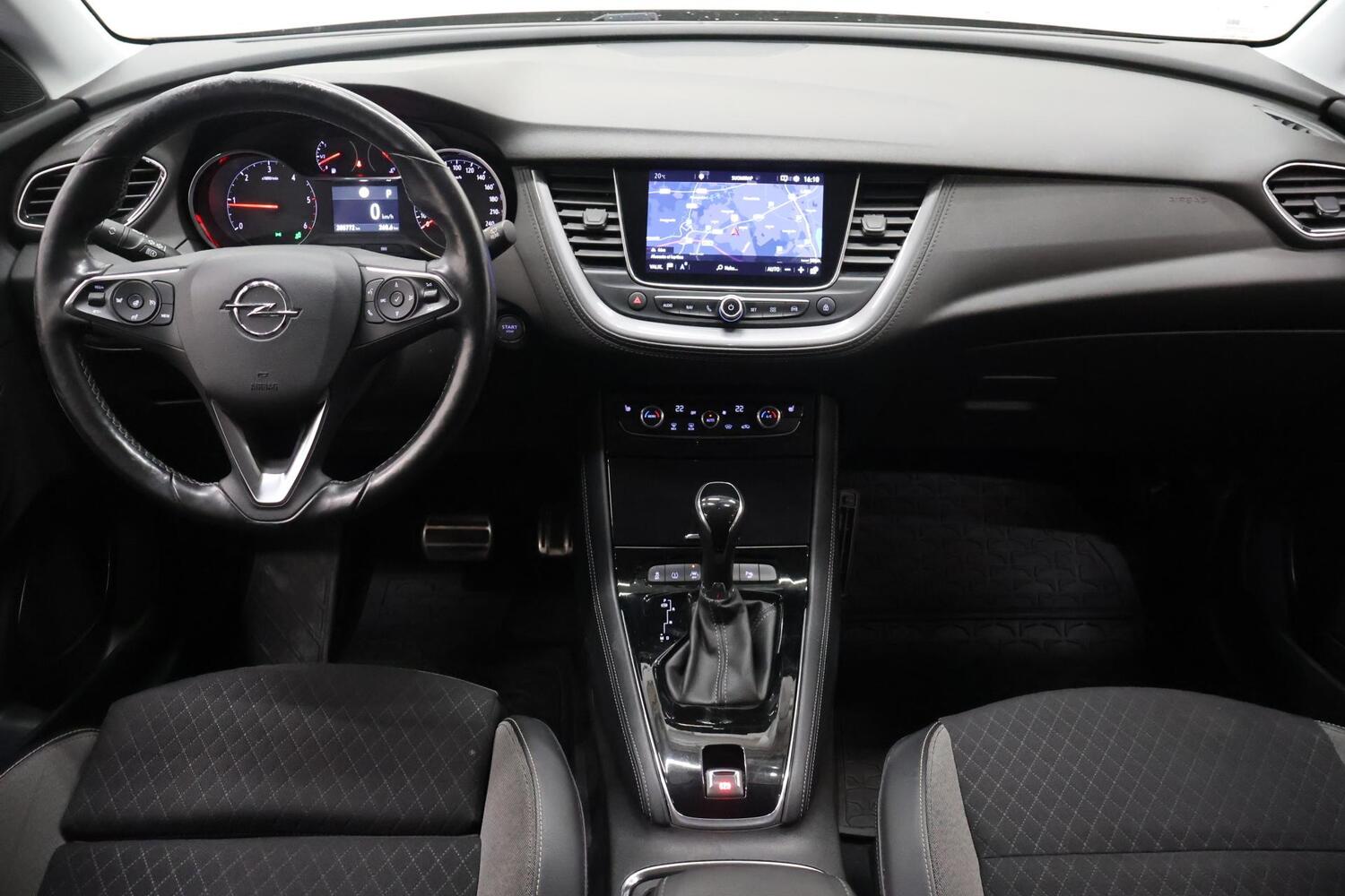 Opel Grandland X vaihtoauto