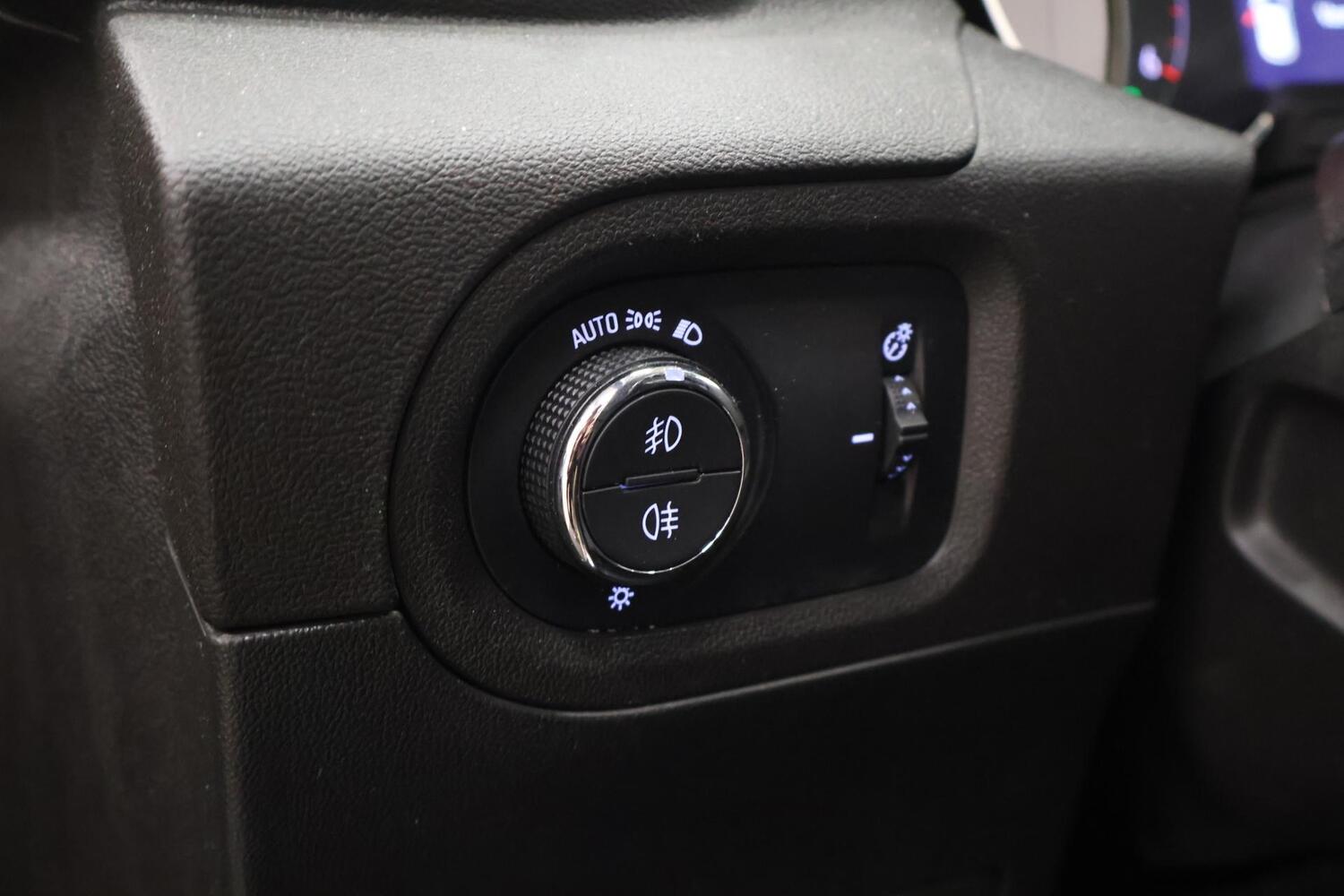 Opel Grandland X vaihtoauto