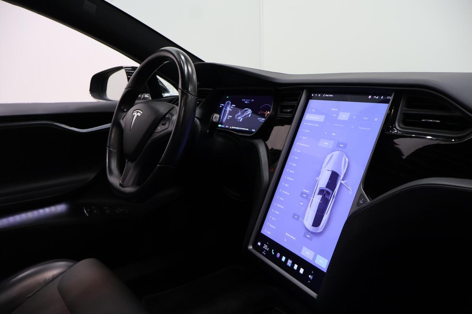 Tesla Model S vaihtoauto