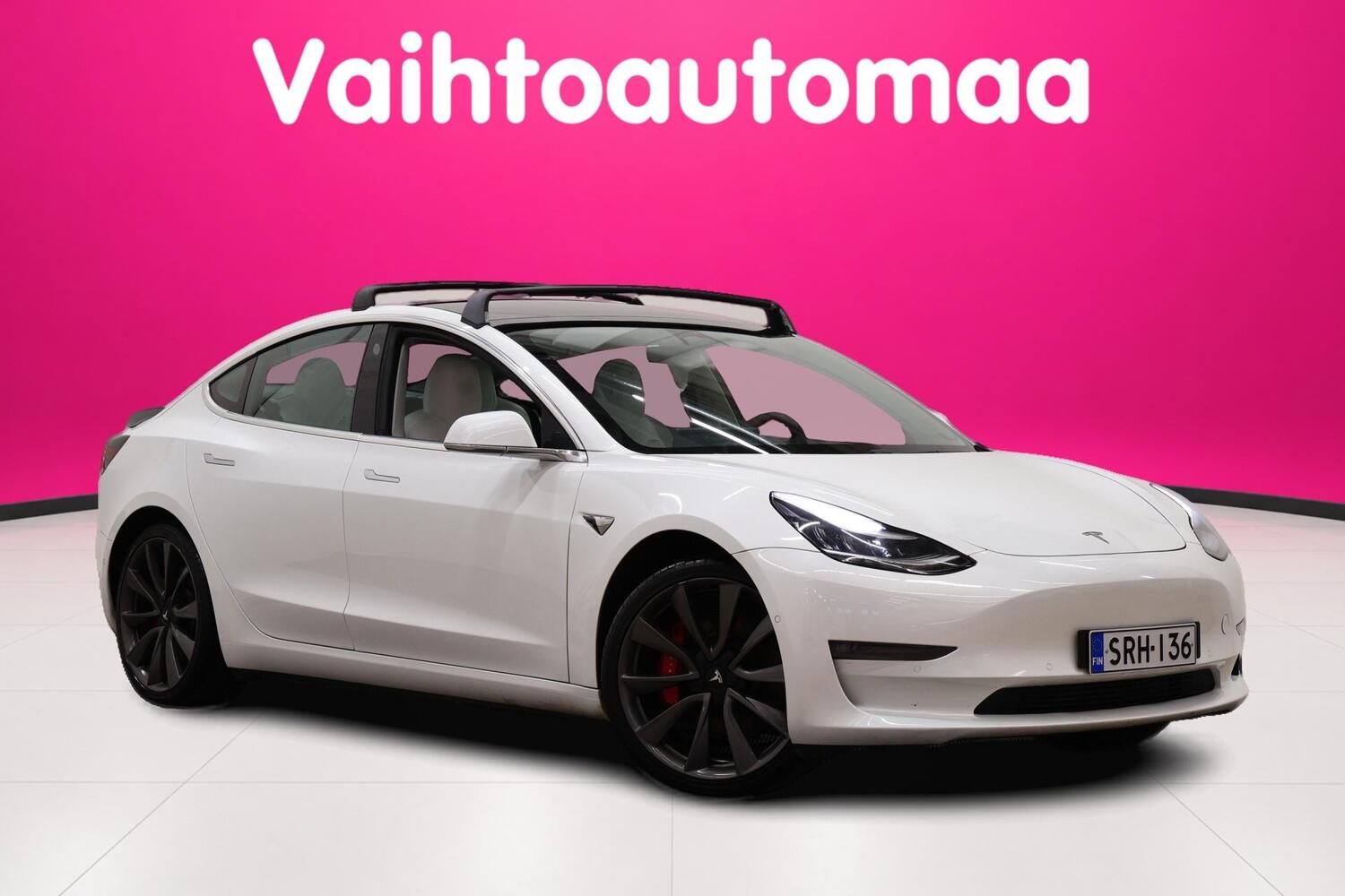 Tesla Model 3 vaihtoauto