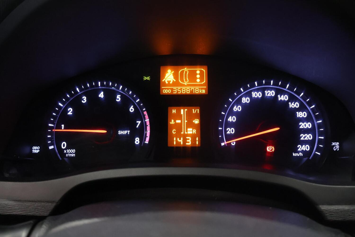 Toyota Avensis vaihtoauto