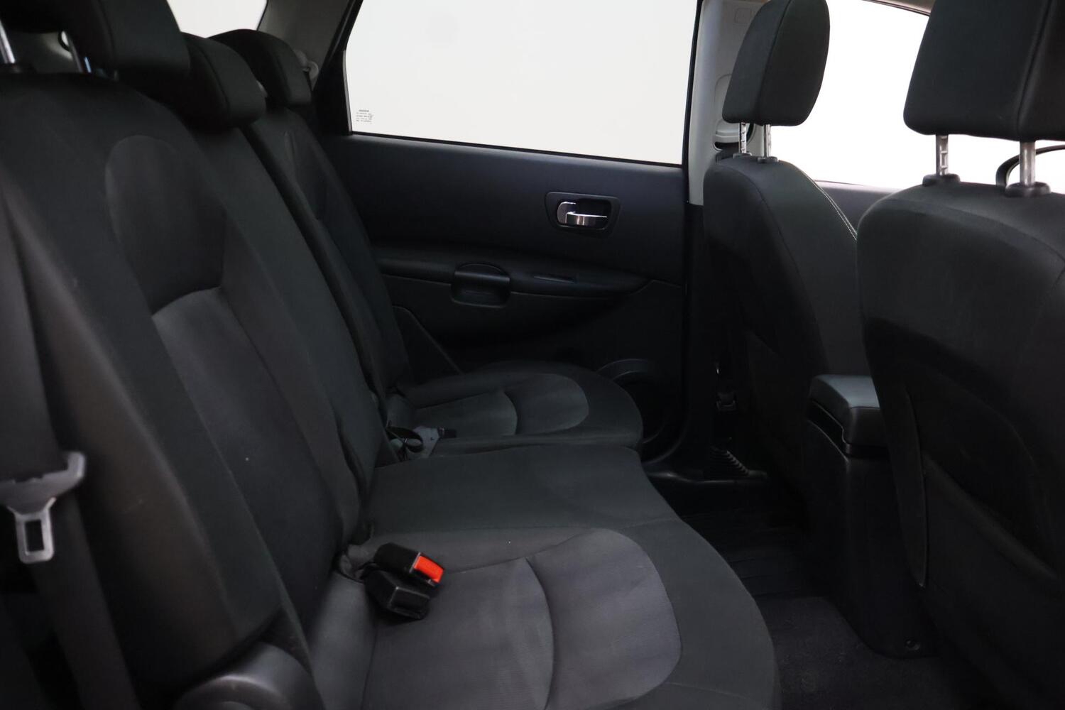 Nissan Qashqai+2 vaihtoauto