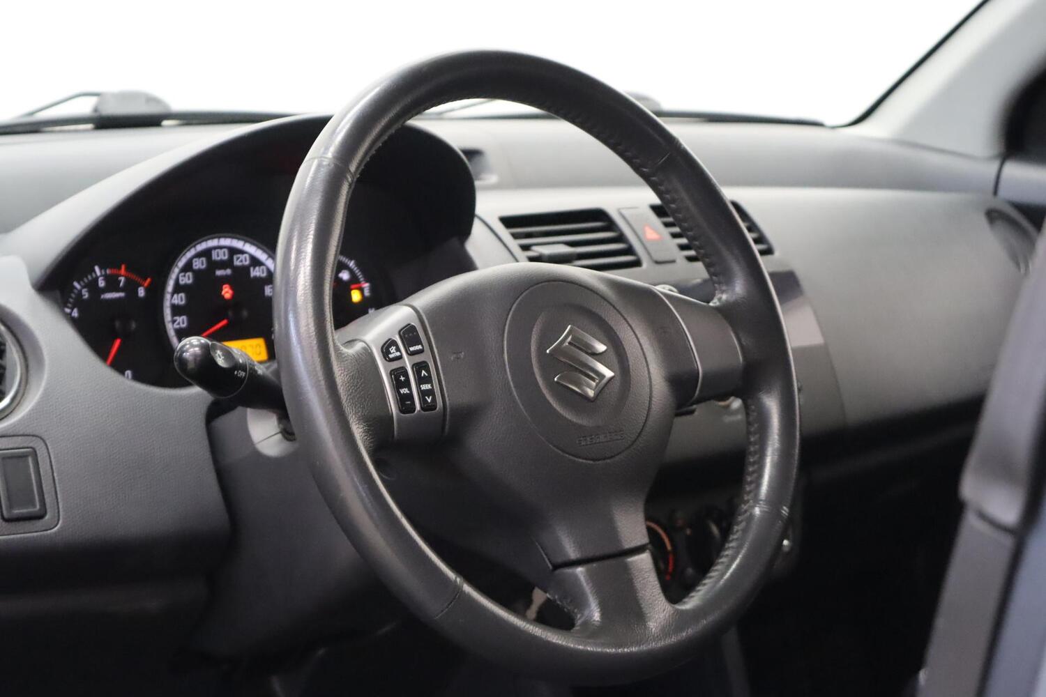 Suzuki Swift vaihtoauto