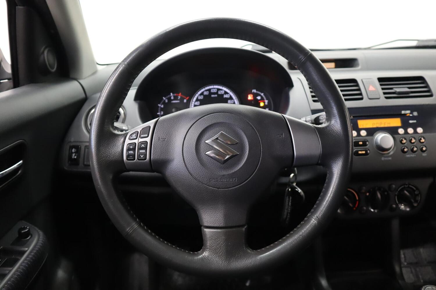 Suzuki Swift vaihtoauto