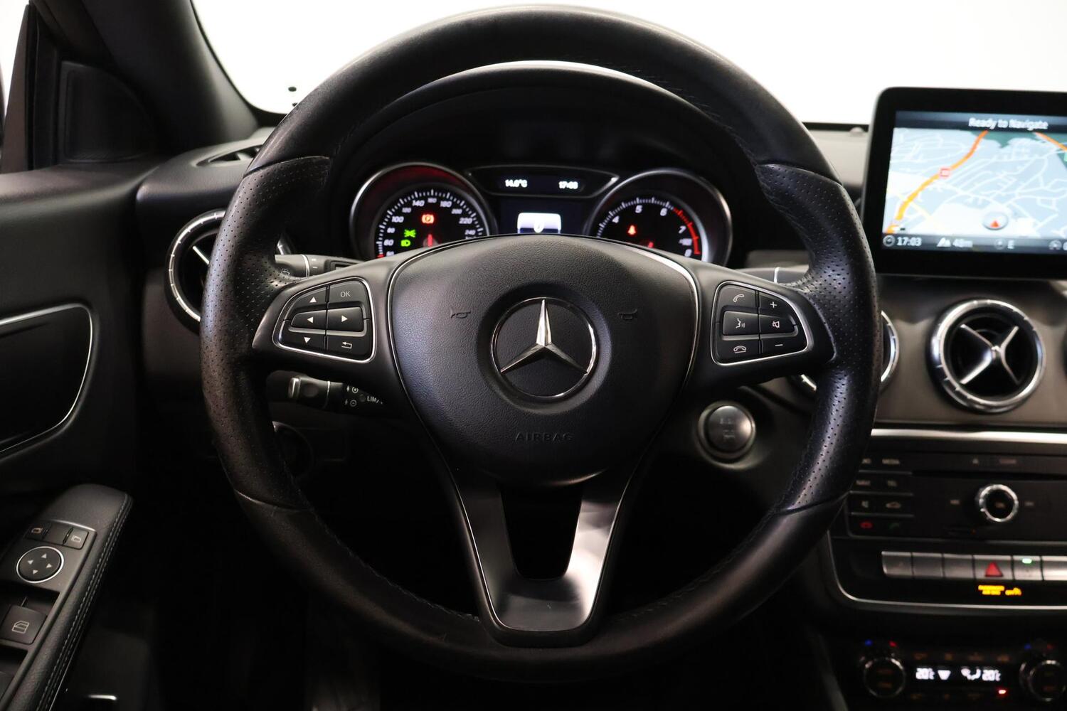 Mercedes-Benz CLA-sarja vaihtoauto