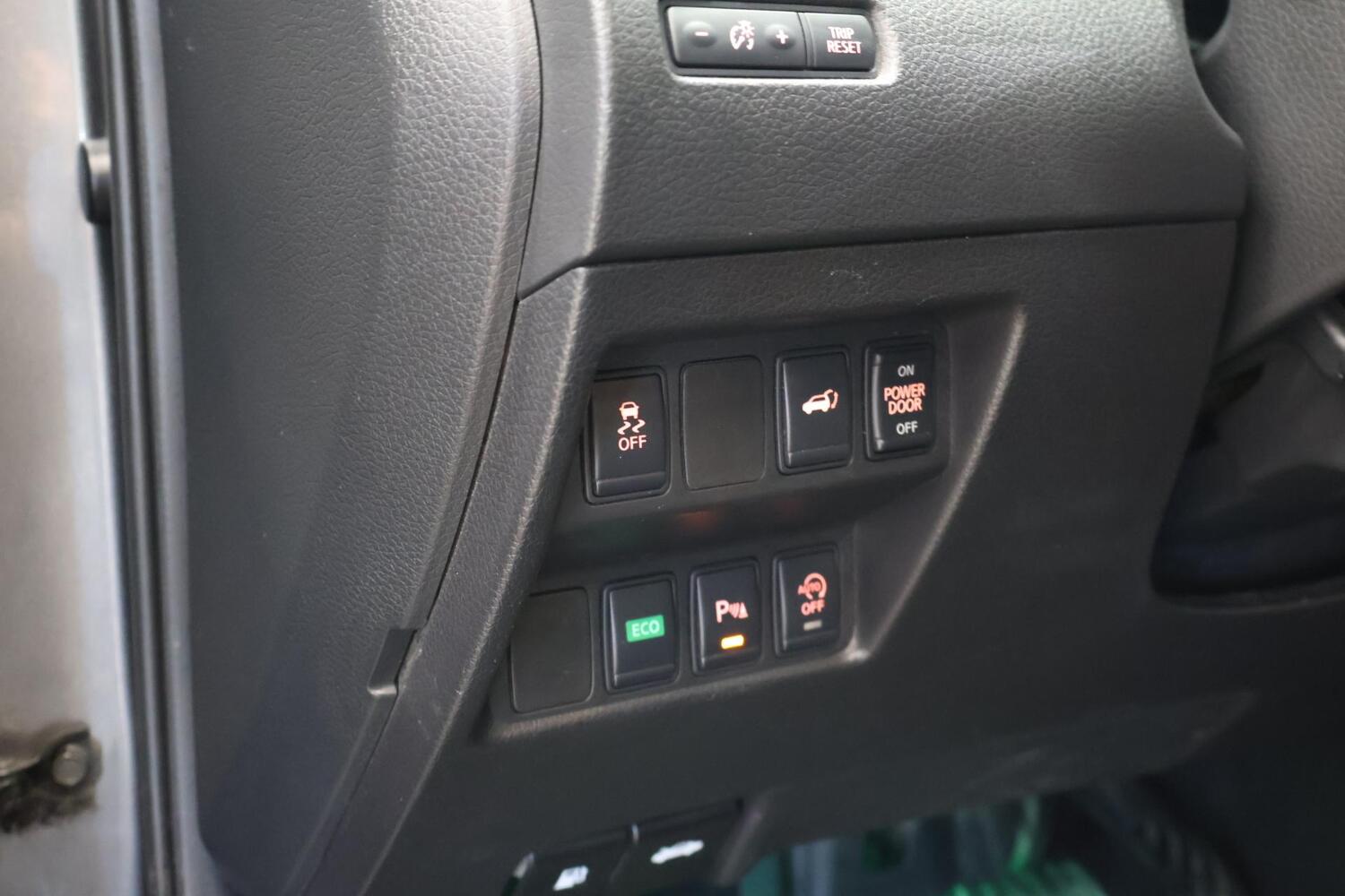 Nissan X-Trail vaihtoauto