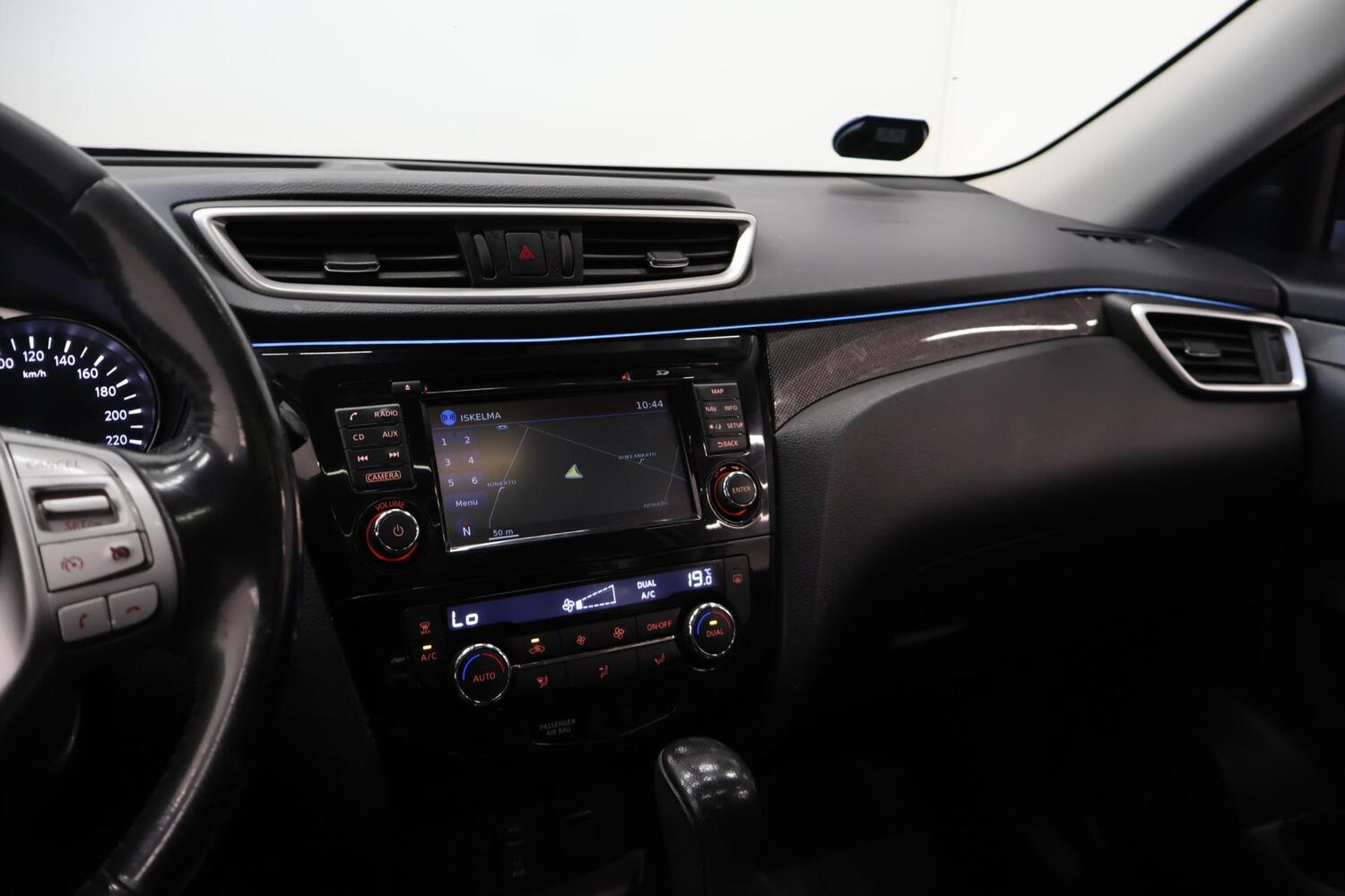 Nissan X-Trail vaihtoauto