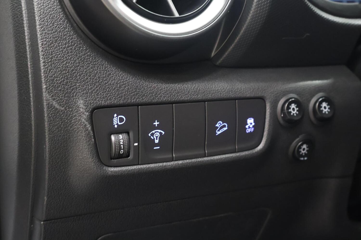 Hyundai Kona vaihtoauto