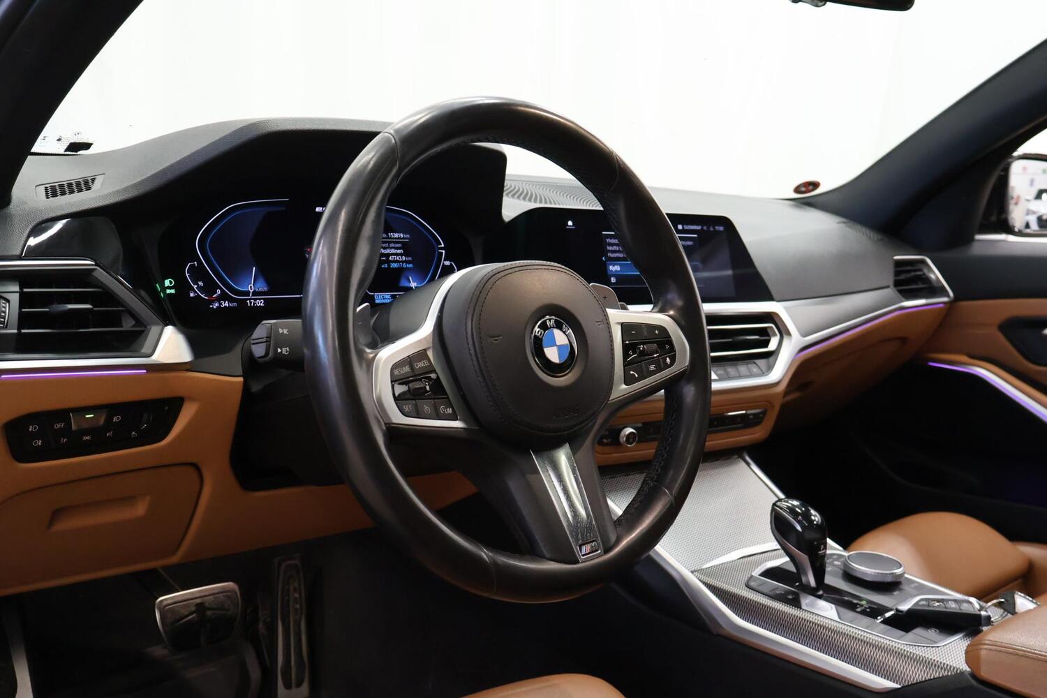 BMW 330 vaihtoauto