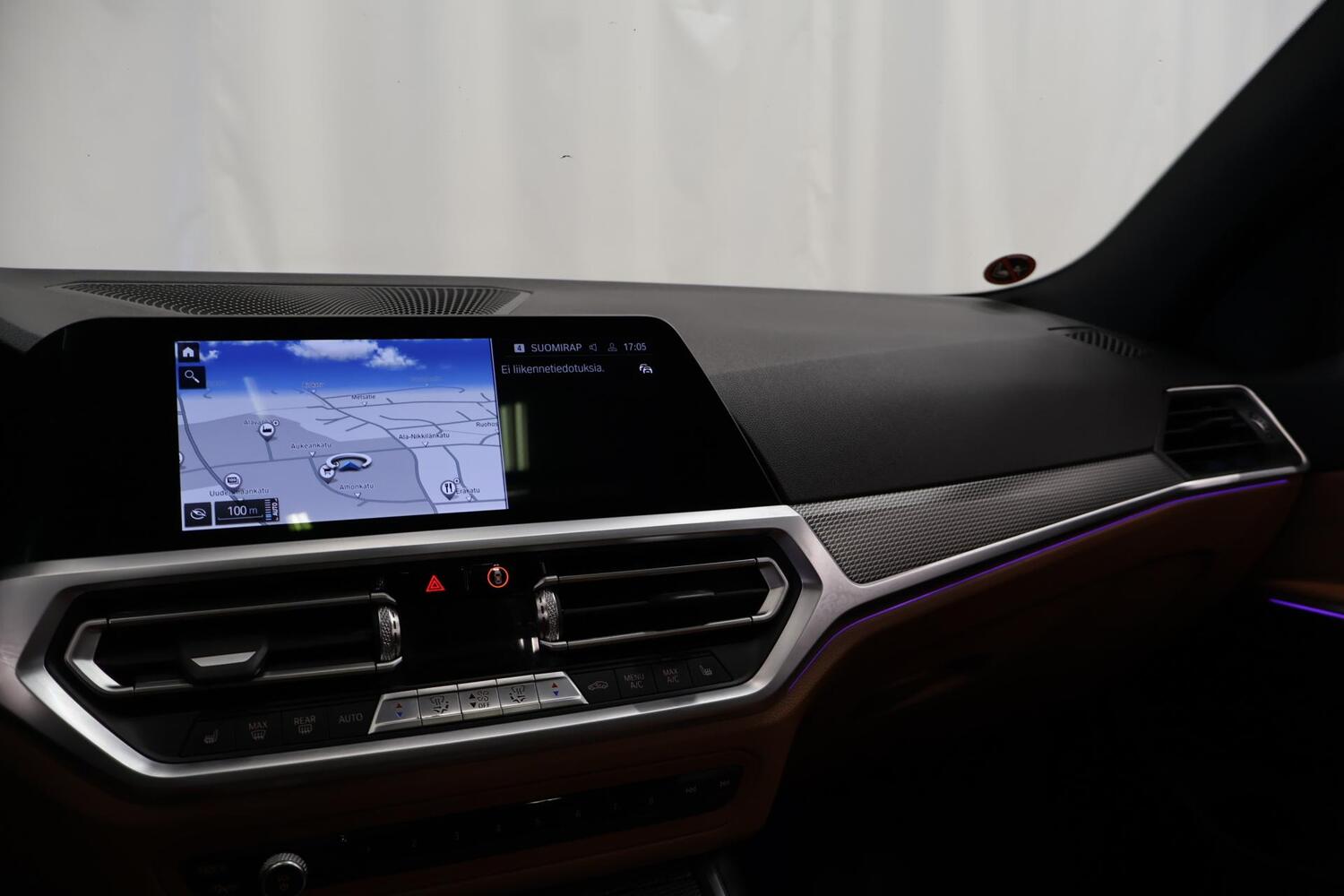 BMW 330 vaihtoauto