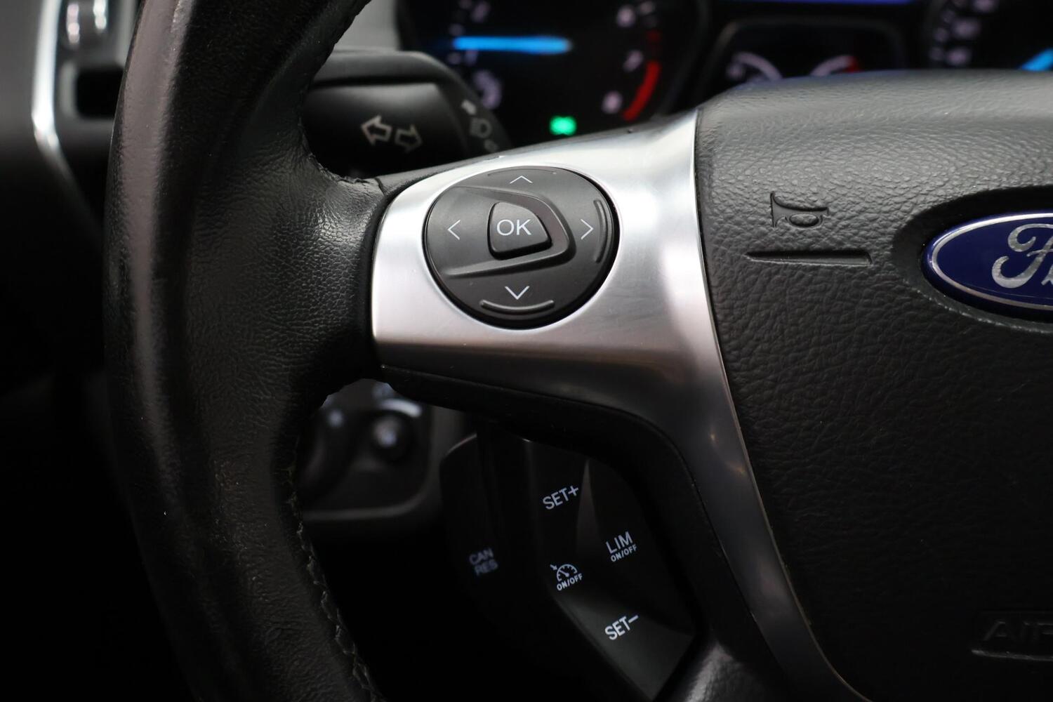 Ford Kuga vaihtoauto
