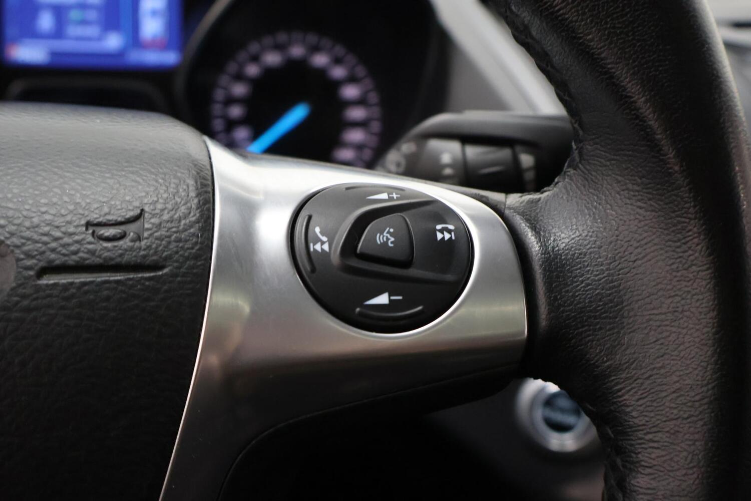 Ford Kuga vaihtoauto