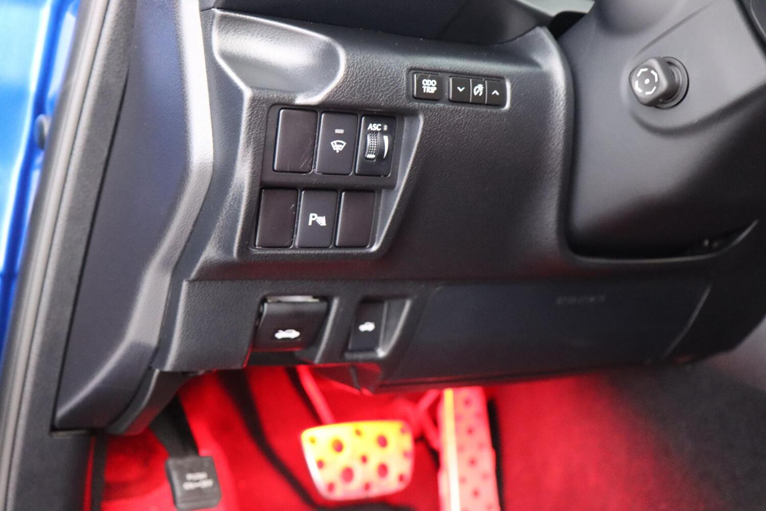 Lexus IS vaihtoauto