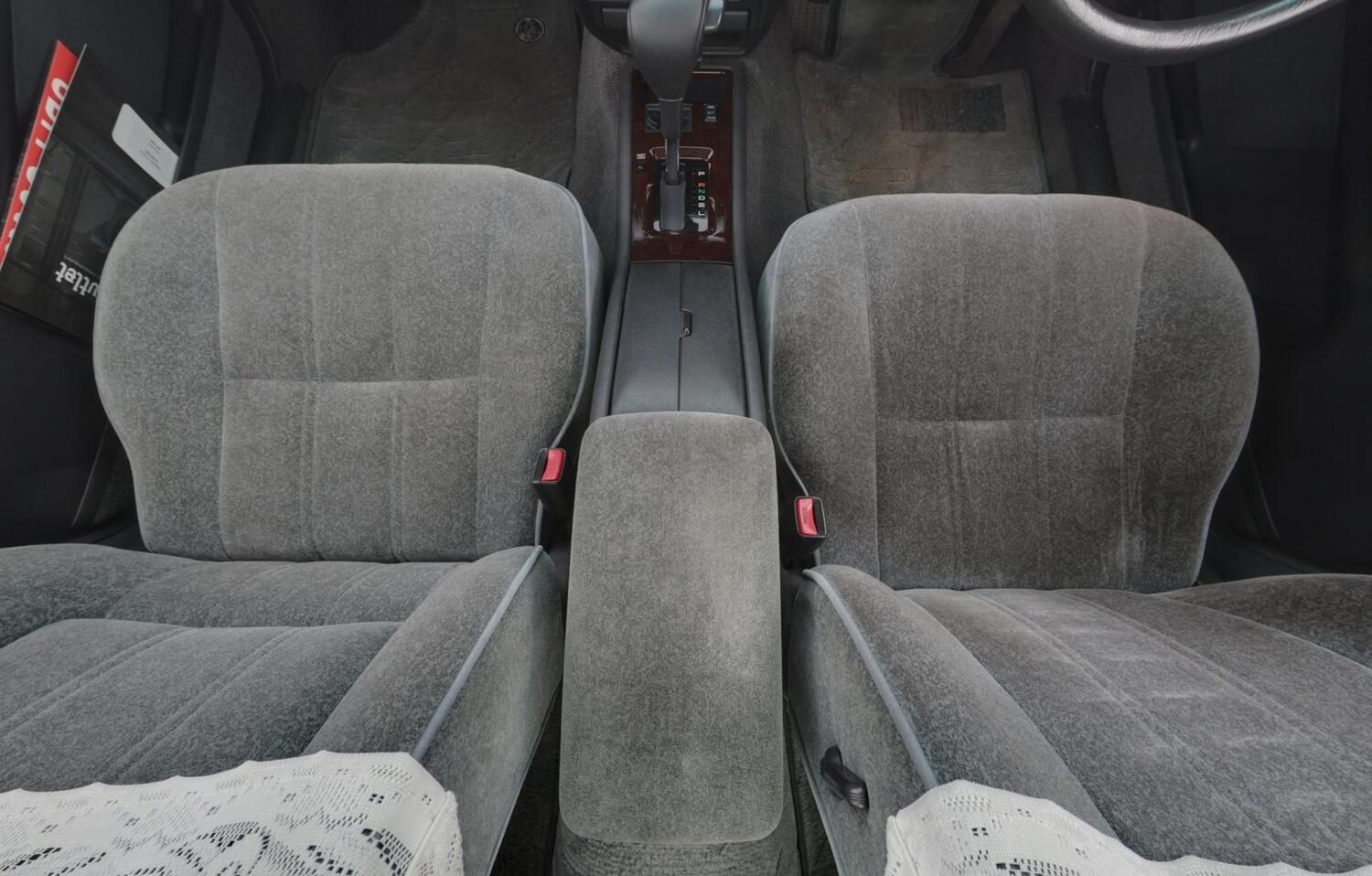 Toyota Crown vaihtoauto