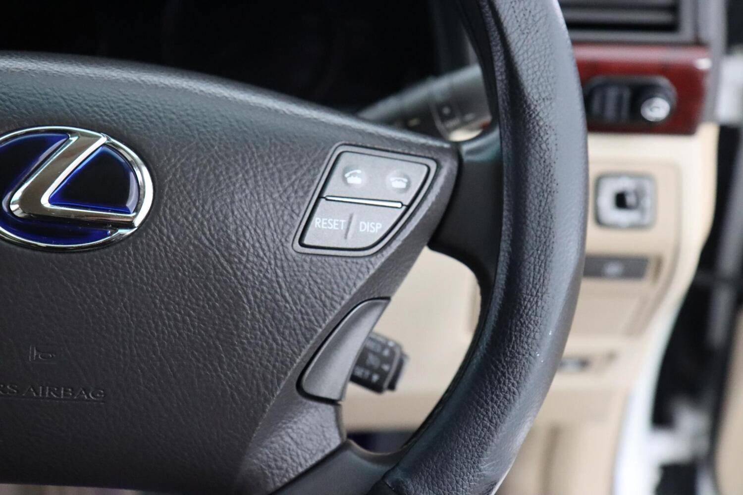 Lexus LS vaihtoauto
