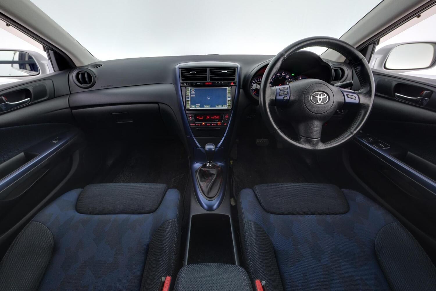 Toyota Caldina vaihtoauto