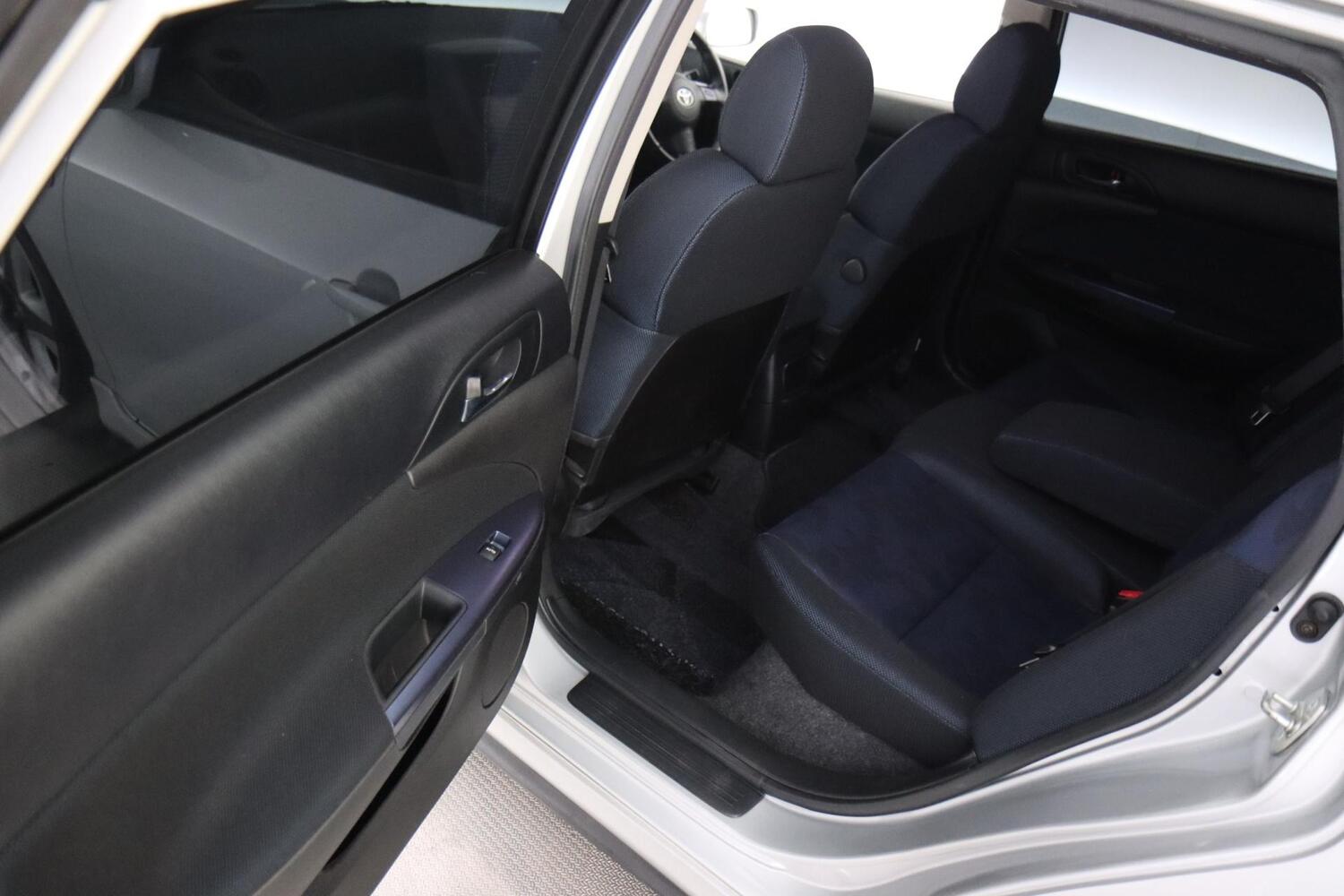 Toyota Caldina vaihtoauto