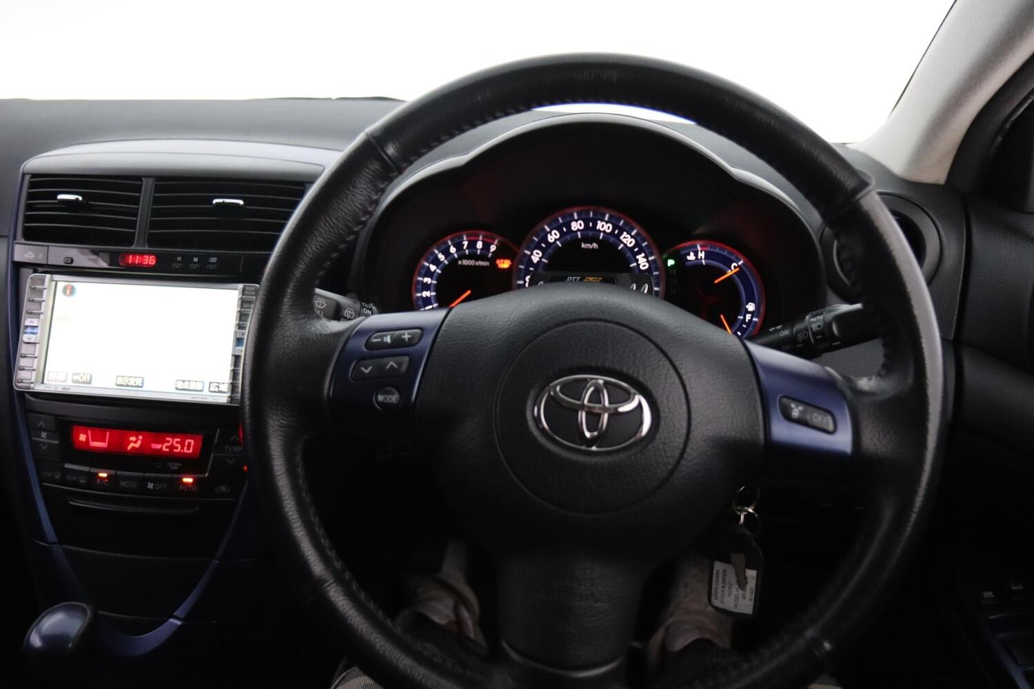 Toyota Caldina vaihtoauto