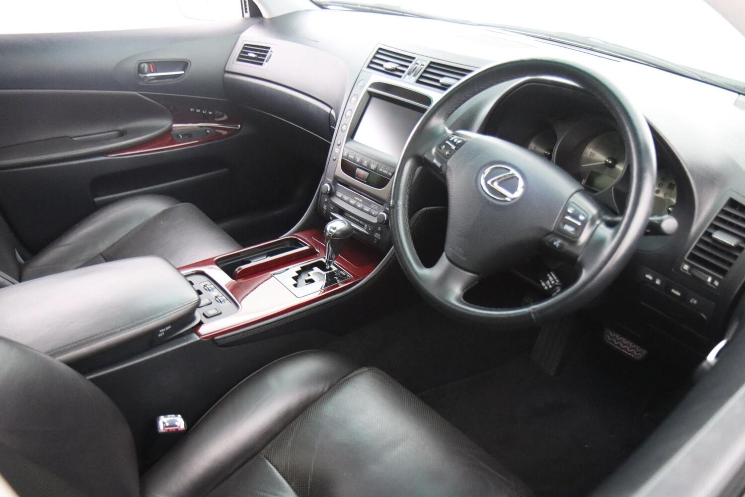 Lexus GS vaihtoauto