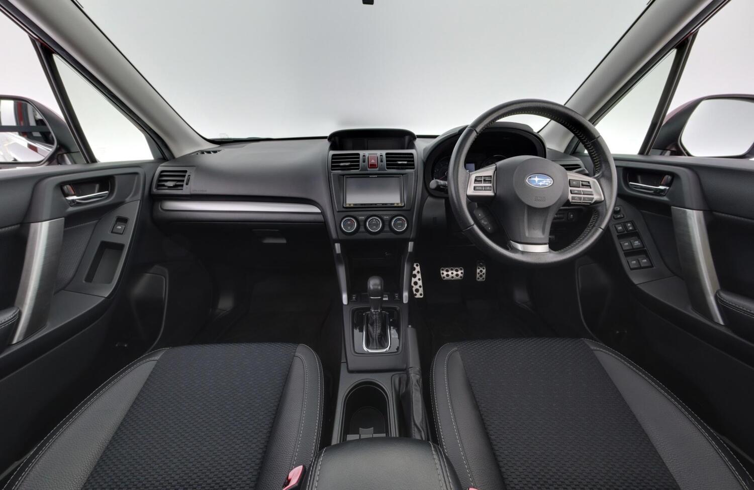 Subaru Forester vaihtoauto