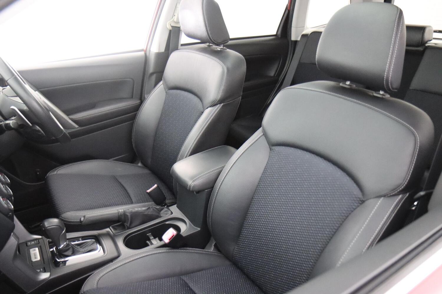 Subaru Forester vaihtoauto