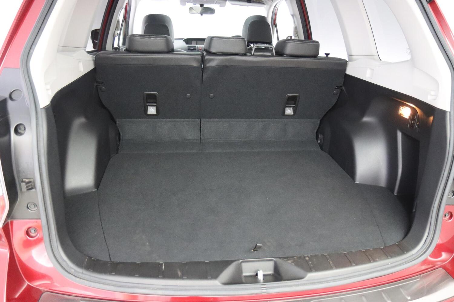 Subaru Forester vaihtoauto