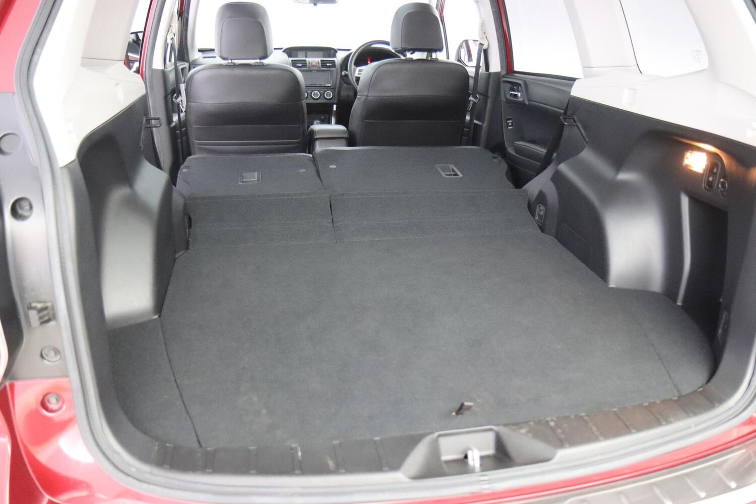 Subaru Forester vaihtoauto