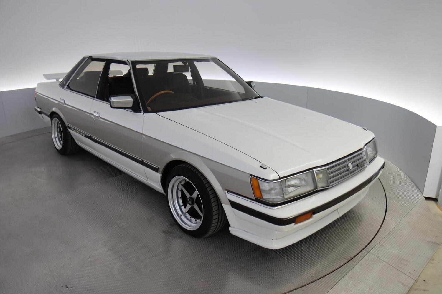 Toyota MarkII vaihtoauto