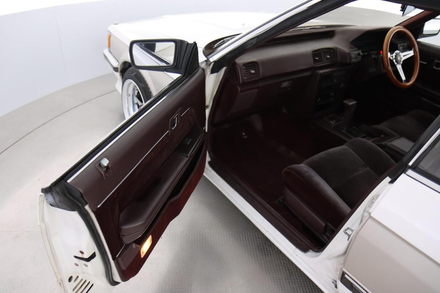 Toyota MarkII vaihtoauto