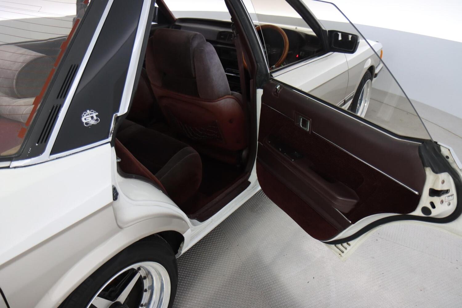 Toyota MarkII vaihtoauto