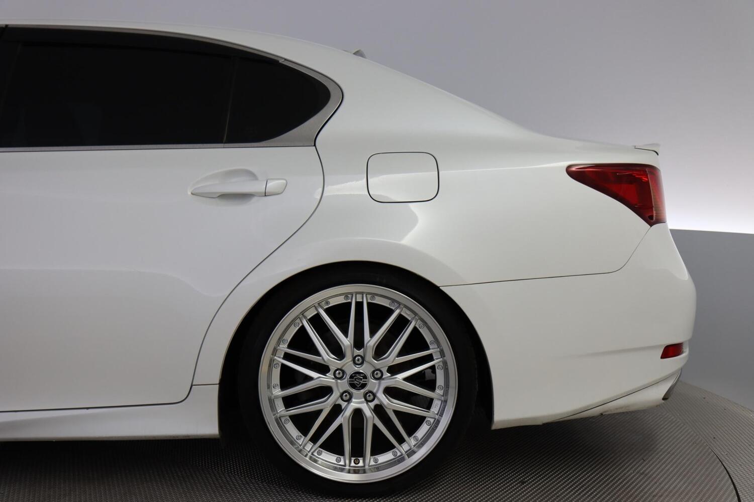Lexus GS vaihtoauto