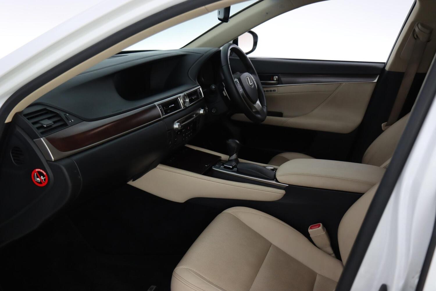Lexus GS vaihtoauto