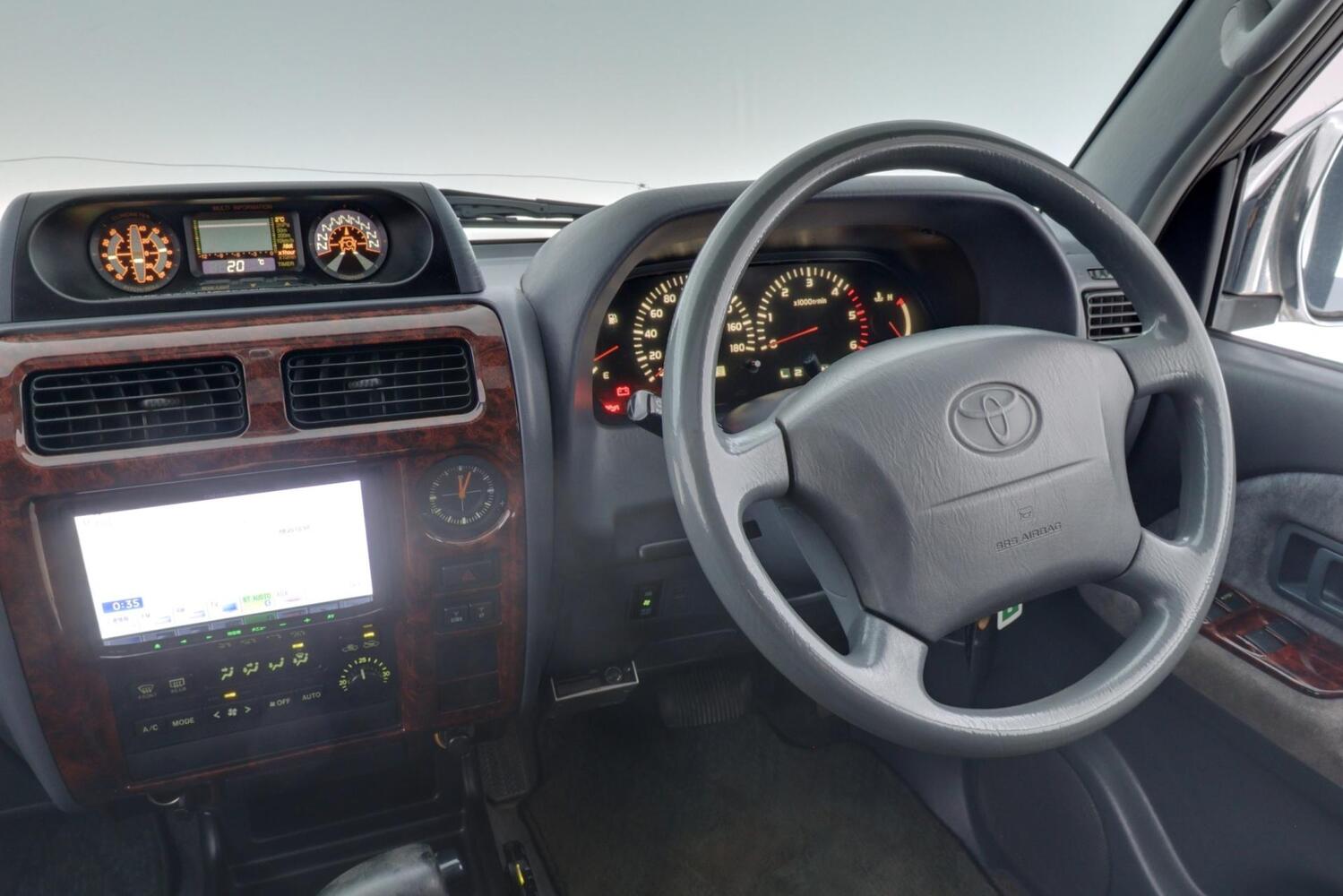 Toyota Land Cruiser vaihtoauto