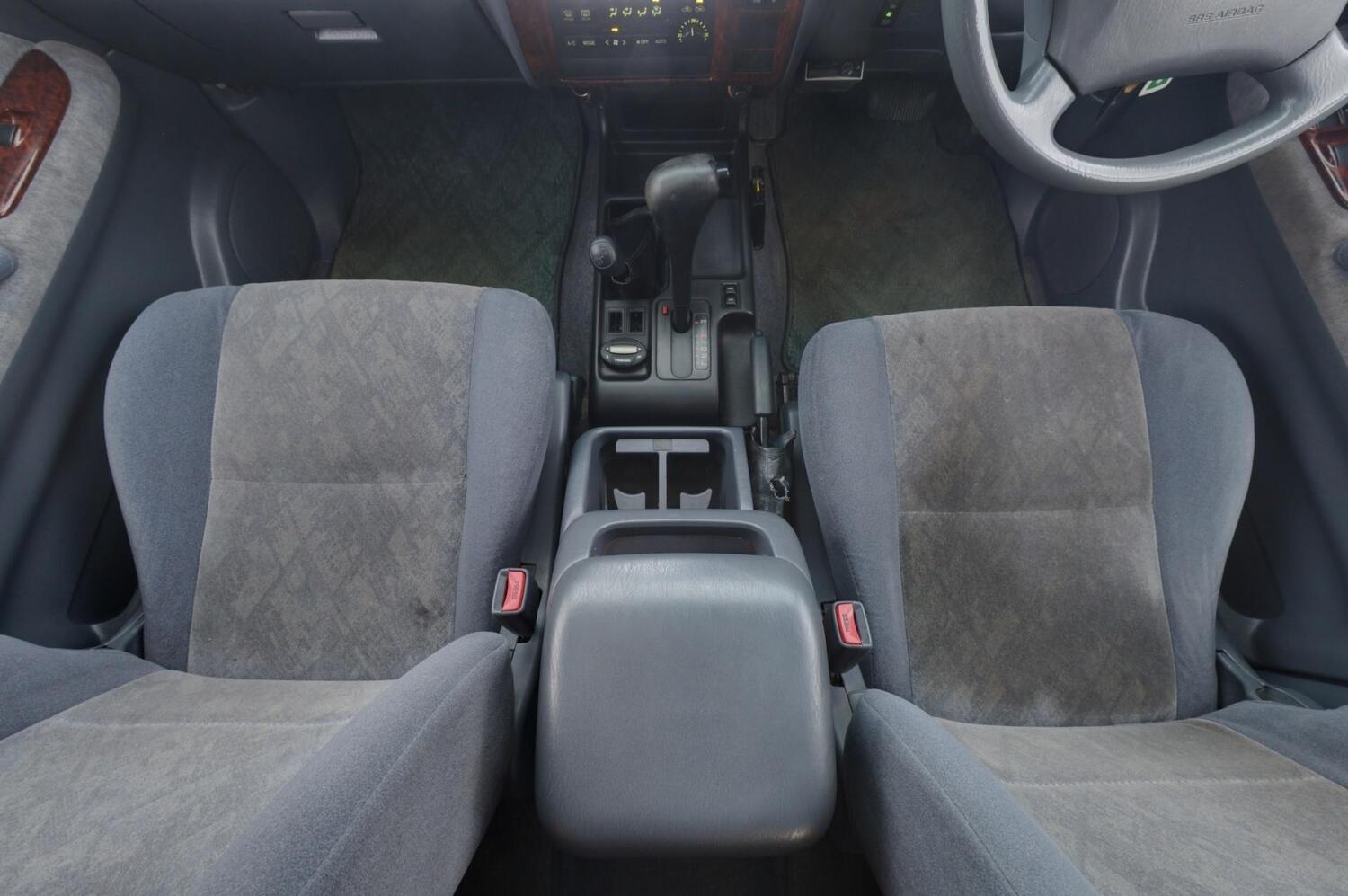 Toyota Land Cruiser vaihtoauto