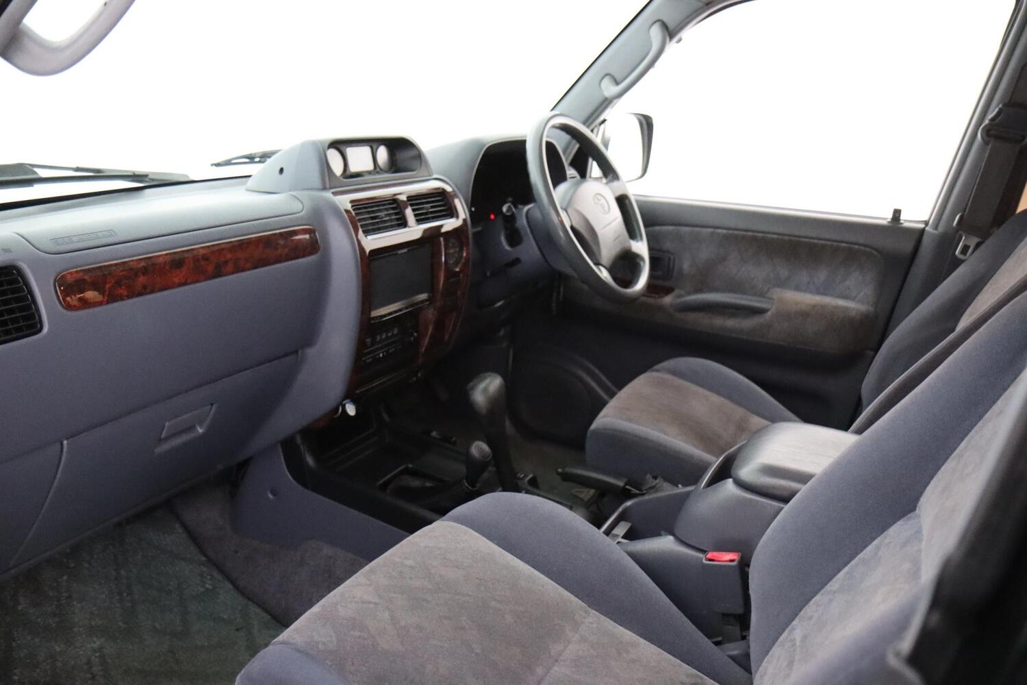Toyota Land Cruiser vaihtoauto